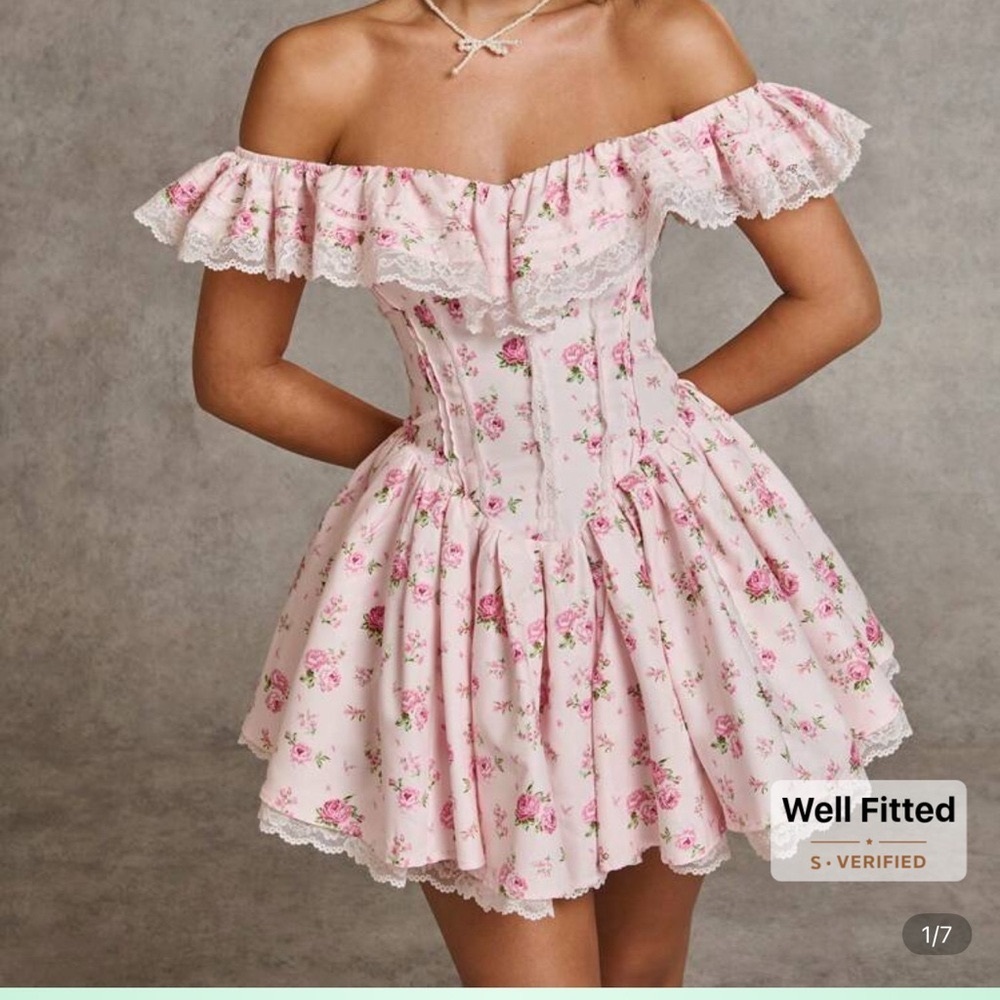 SHEIN Pink Floral Strapless Dress